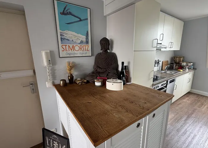 Appartement H14 - Prime Location - Perfect For Business & Lifestyle *